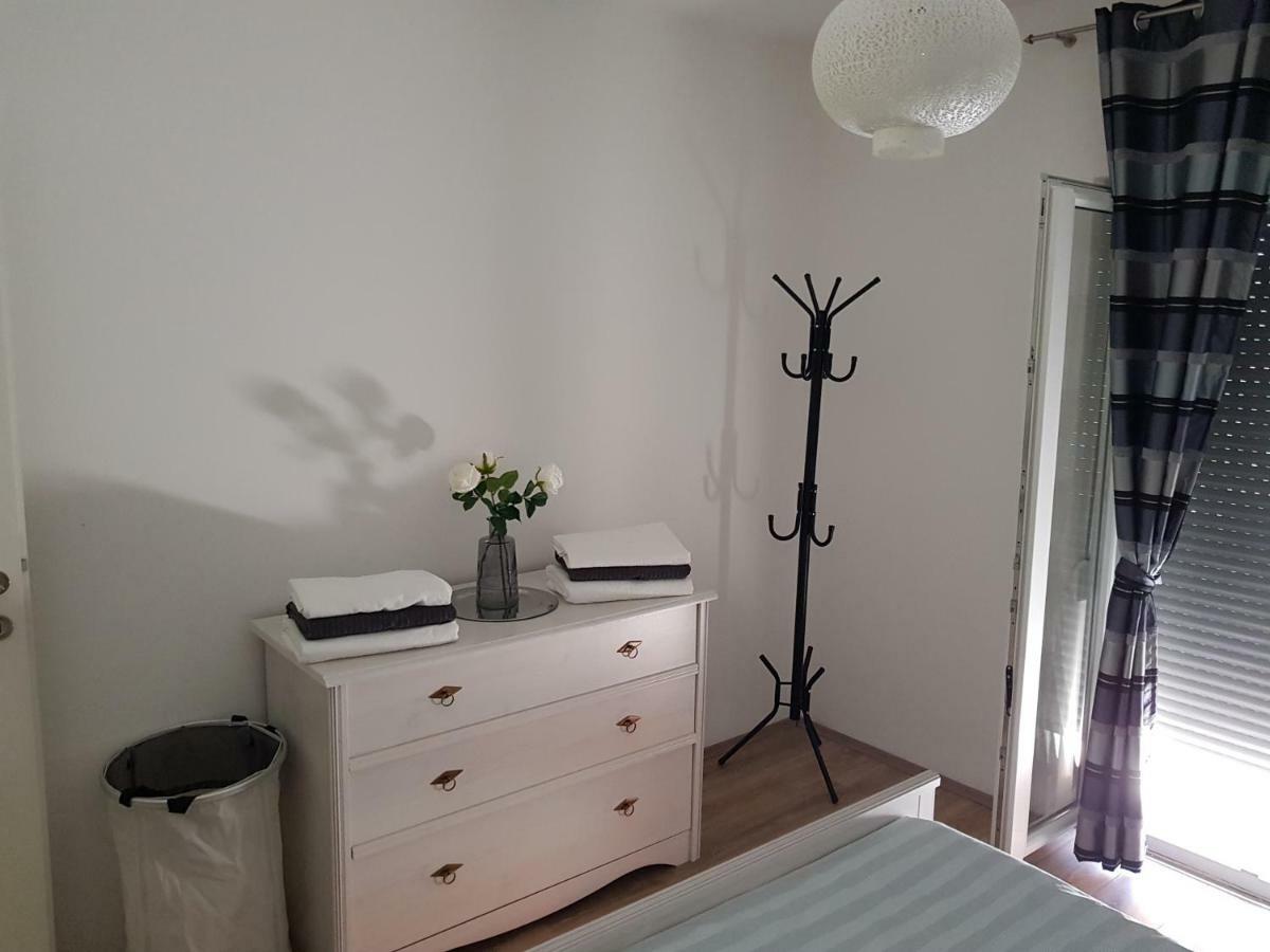 Holiday Home Begonja Privlaka  Buitenkant foto